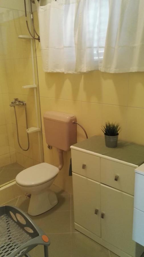 Apartment Dalma Podgora Exterior photo